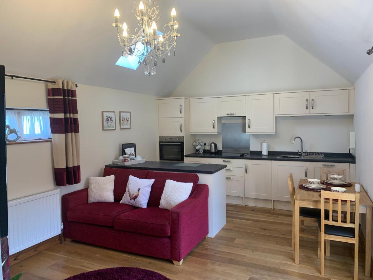 Meals Farm Holiday Cottages - The Stables North Somercotes ภายนอก รูปภาพ
